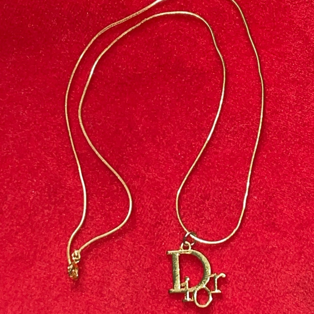 Dior Necklace (Gold)